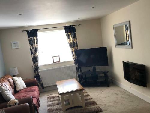 Buckfield Roost. 3 Bedroom Newlyn Home