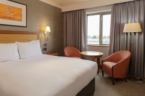 Hotel The Cambridge Belfry - Qhotels