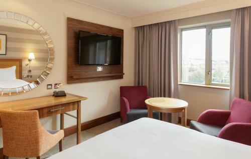 Hotel The Cambridge Belfry - Qhotels