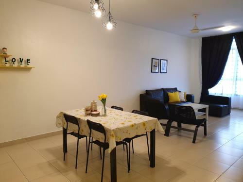 Apartamento Prestige Pelangi Riverside's Home