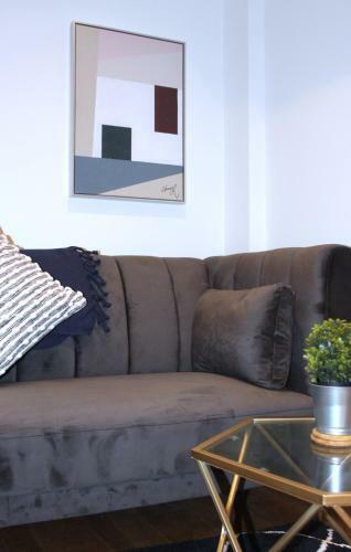 Super Modern Serviced Apartment In City Centre