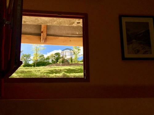Hostal Chambre D'h�tes La Grange Des Ecrins