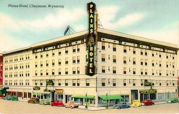 Historic Plains Hotel