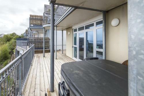 Pendine Heights - 2 Bedroom Apartment - Pendine