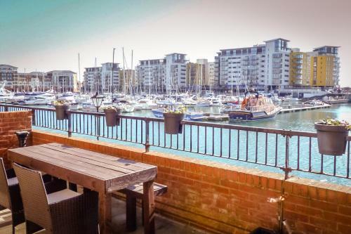Apartamento Beautiful Dawn - Relax With Stunning Marina Views