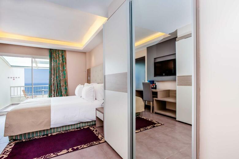 Hotel Amadil Ocean Club