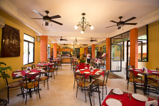 Hotel Maya Tulipanes