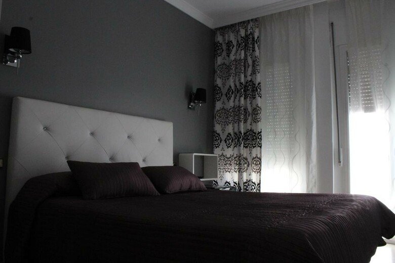 Hostal Abril