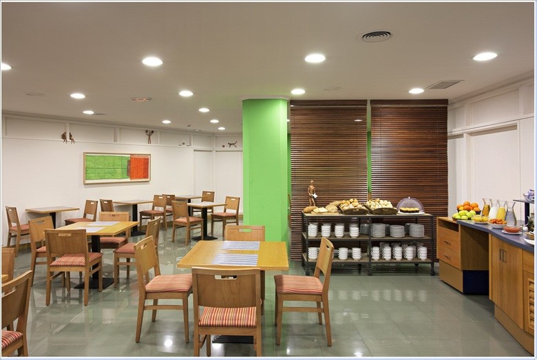 Hotel Express Holiday Inn Tres Cantos