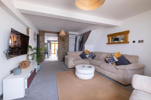 Central Penzance, Modern Stylish Home,nr Seafront.