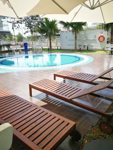 Apartamento Ehsan Residence Poolview + Wifi @ Klia-sepang-nilai