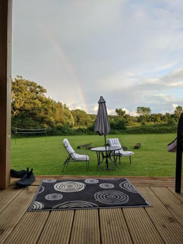Log Cabin Retreat And Luxury Bell Tent