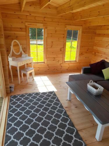 Log Cabin Retreat And Luxury Bell Tent