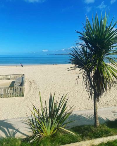 Anvil House, The Old Forge