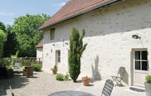 Holiday Home Ruffey Les Beaune Qr-1406