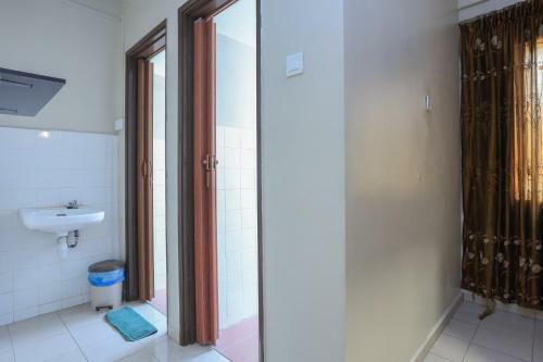 Oyo Home 90244 Dkeris 2bhk Apartment