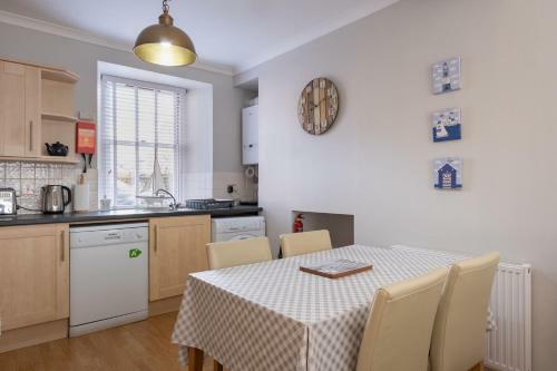 Stonehaven Ground Floor Home With A Spectacular Harbour View.