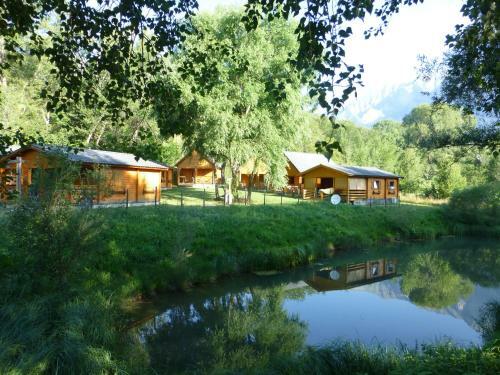 Camping, H�tel De Plein Air Les Cariamas