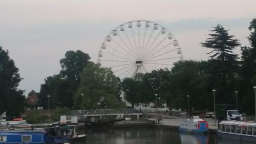 Cottage 5 Minutes Walk To River And Town Centre