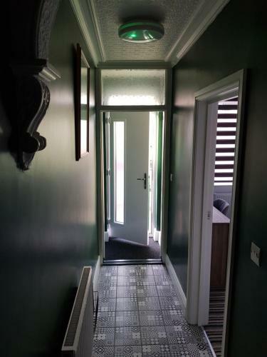 Swindon Theobald House - Entercloud9sa