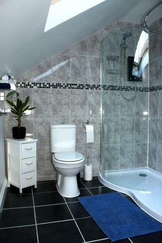 Bed & Breakfast Highworth House