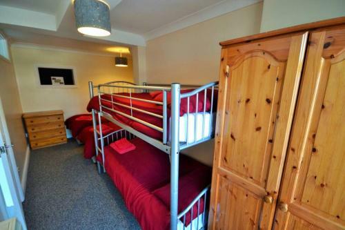 Teme Street Apartments