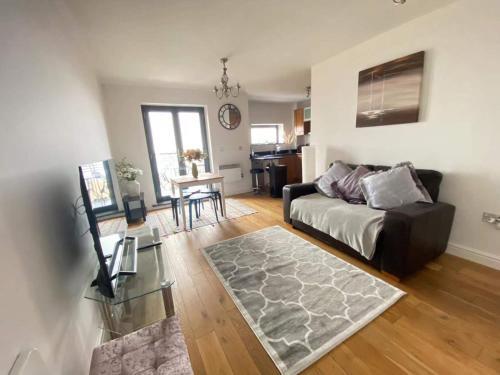 Apartamento Beach Front With Stunning Sea View Holiday Home