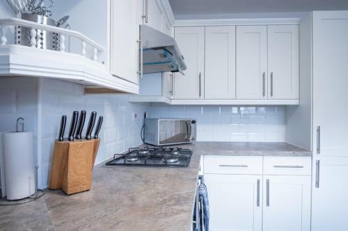 Starfish Apartment - 2 Bedroom Apartment - Tenby