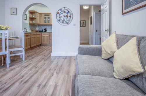 Arcadia - 1 Bedroom Apartment - Tenby
