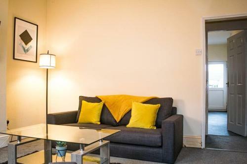 Apartamento Modern 2 Bedroom House, Free Wifi