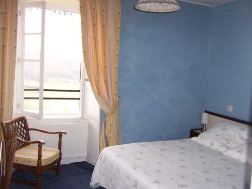 Hotel Auberge De Tournemire - Cantal