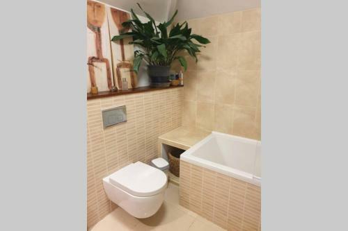 Spacious House With A Homely Touch In Truro