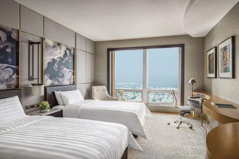 Hotel Shangri-la