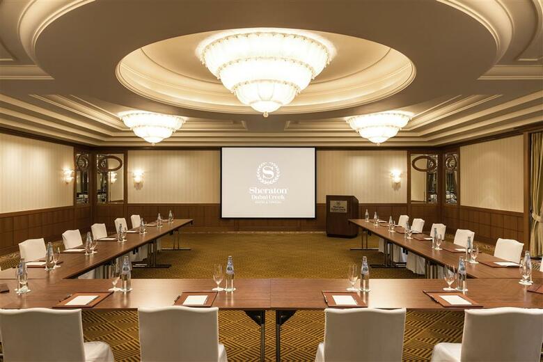 Sheraton Dubai Creek Hotel And Towers