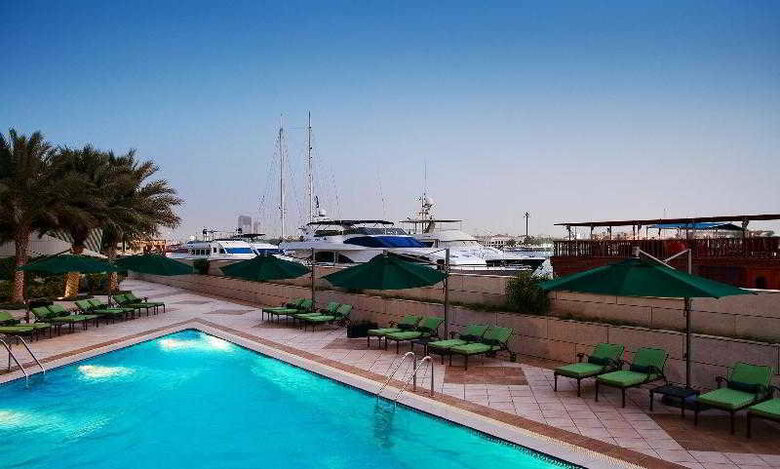 Sheraton Dubai Creek Hotel And Towers