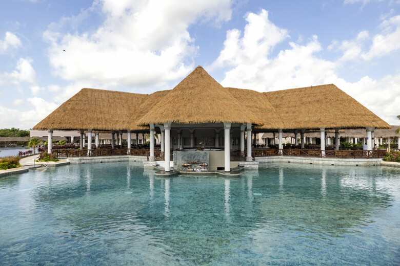 Hotel Grand Palladium Select White Sand Resort & Spa