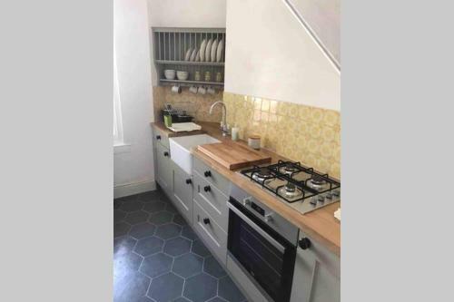 Villa Entire Maisonette Torquay Newly Renovated
