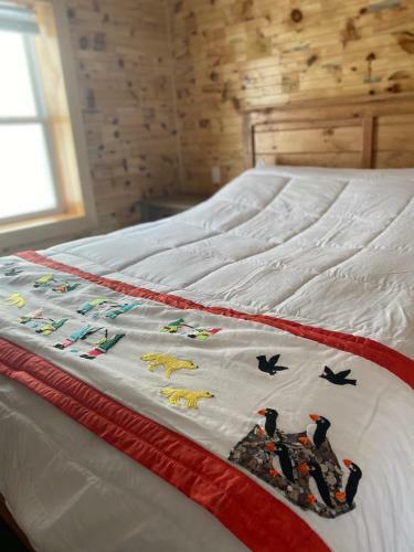 Motel Raleigh Rooms & Taylor's Crafts