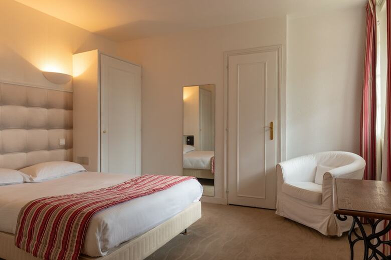 Hotel Ch�teau De P�rigny