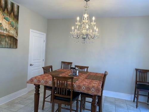 Villa Merci � La Vie! Thanks To Life!