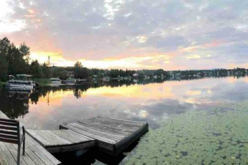 Chalet Moderne Et Chaleureux Avec Un Acc�s Au Lac