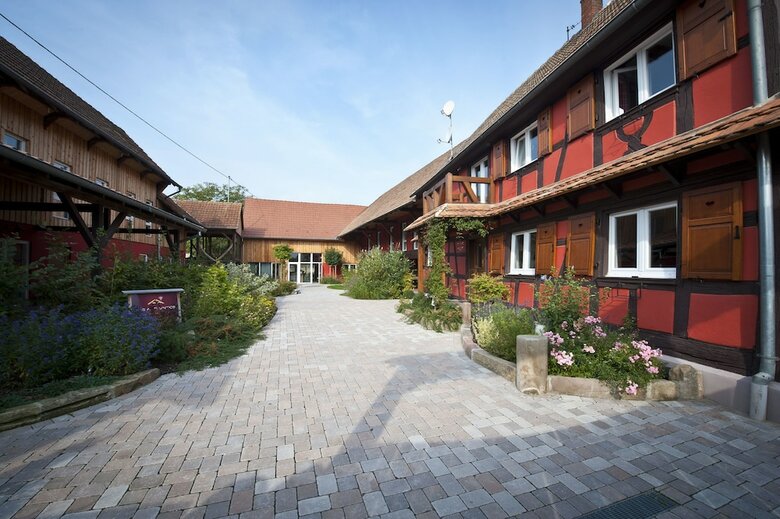 Hotel Les Authentics - Le Domaine D'autrefois & Spa