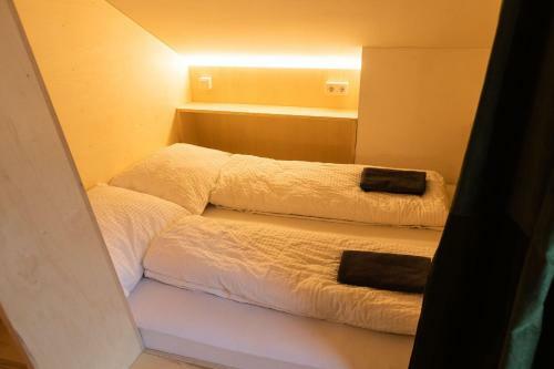 Montagu Hostel