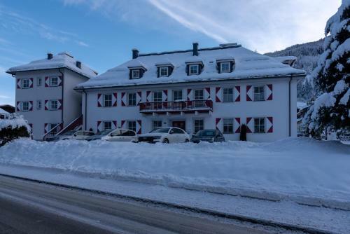 Kitz Residenz Eleven By All In One Apartments