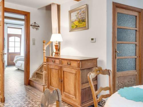 Enticing Holiday Home In Viroinval Near Forest