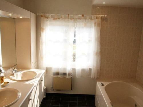 Luxurious And Charming Chalet With Sauna And Open Fireplace, Located By A Forest