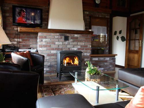 Luxurious And Charming Chalet With Sauna And Open Fireplace, Located By A Forest