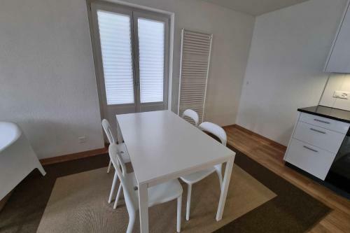 Charming 2 Bedroom Apartment In Neuenkirch