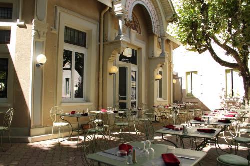 Logis L'arbousier - Hotel De La Paix