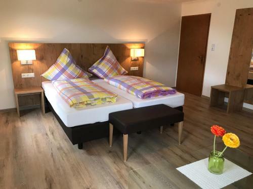 Posada Gasthof R�ssle Ochsenwang